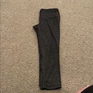 Athleta chaturanga cropped work out pant